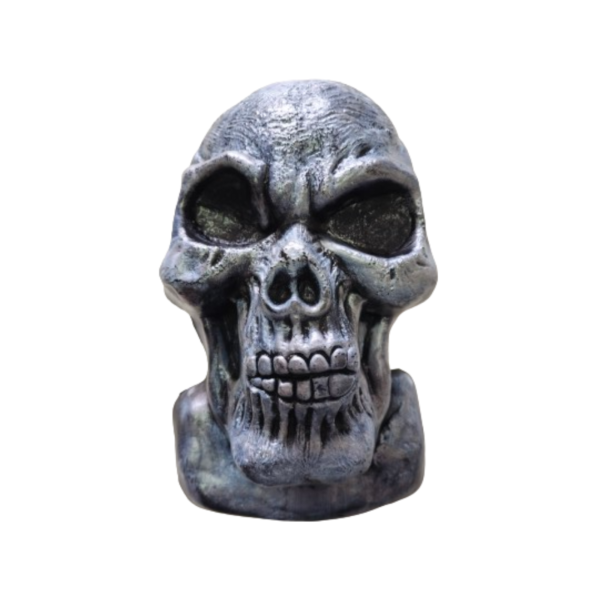 CALAVERA GIGANTE COLGAR PLATA Calavera gigante plateada para colgar en Halloween
